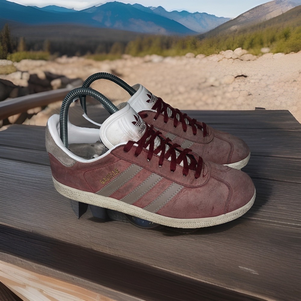 original adidas gazelle BMX size 7 US Red Suede Women's Shoes Faded Girls Shoe